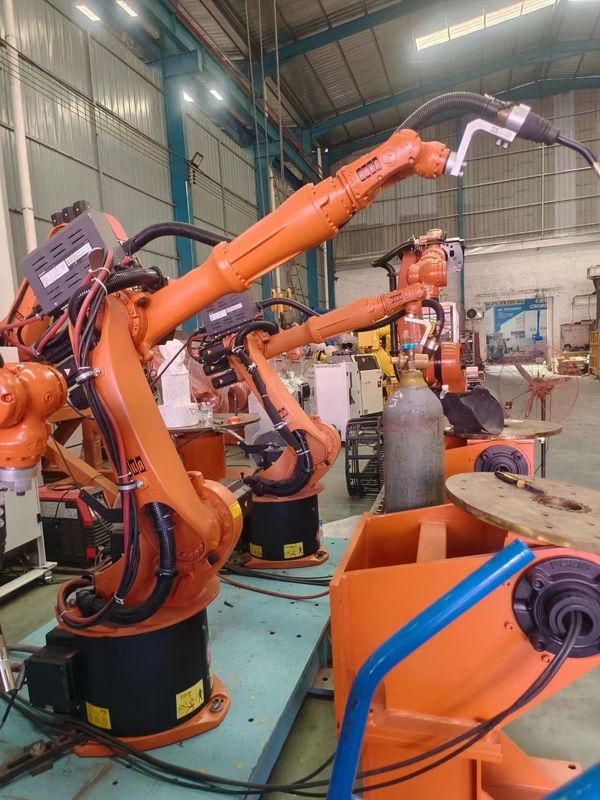KUKA KR16 L6 Robótico usado brazo robótico industrial, robot de soldadura, robot de carga, robot de manipulación
