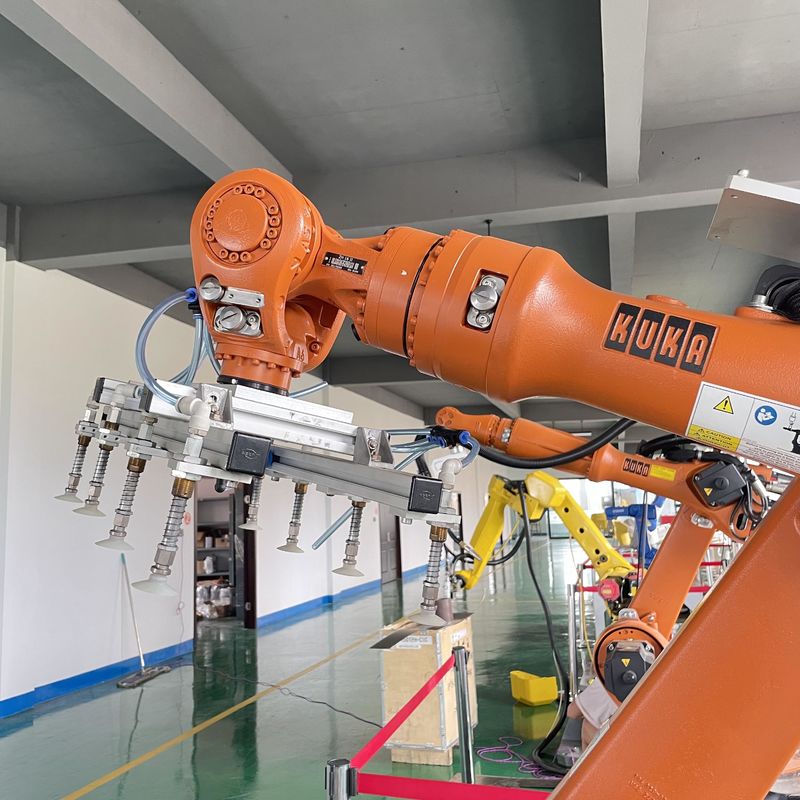 1611mm Robot de paletización de alcance Equipo de automatización montado en el piso, robots de soldadura con núcleo de flujo, robots de carga de máquinas