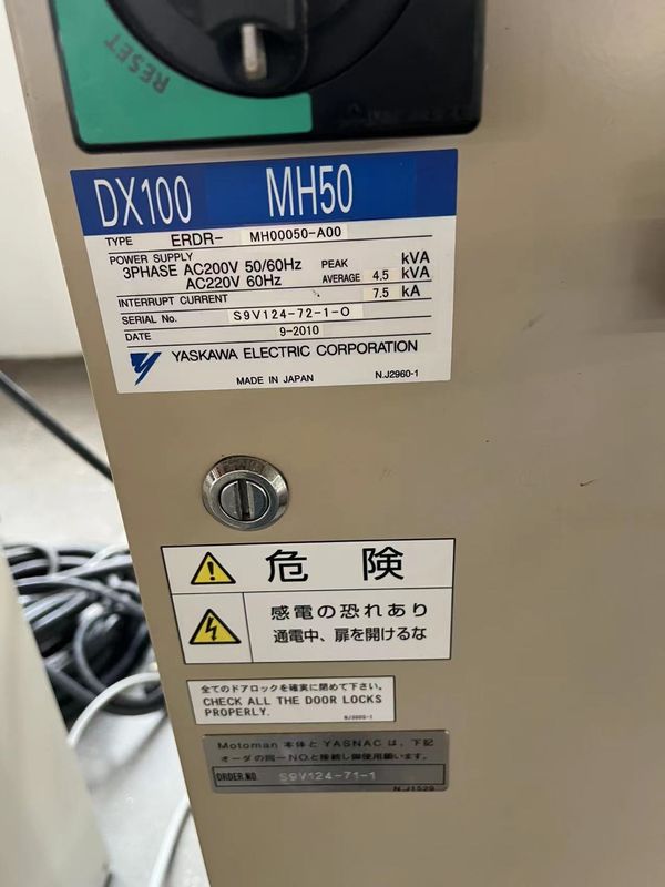 MH50 Robots usados YASKAWA ±0,07 mm Repetibilidad para la extracción y corte de materiales