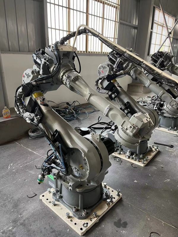 MH50 Robots usados YASKAWA ±0,07 mm Repetibilidad para la extracción y corte de materiales