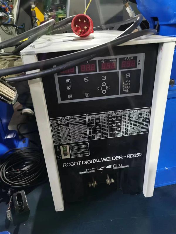 Soldadura industrial MA1400 Yaskawa brazo robótico usado con carga útil de 3 kg con gabinete de control de 6 ejes