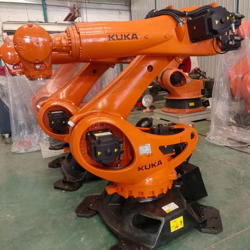 KUKA KR210 R2700 Prime Robot de 6 ejes 210kg Carga útil 2700mm Rango para soldadura puntual Paletación Carga y descarga