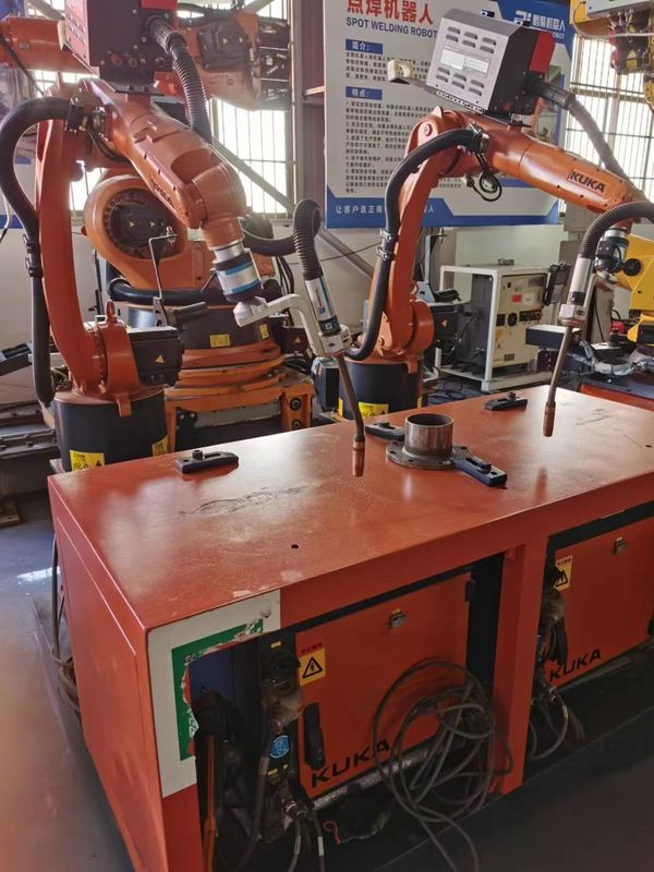 KUKA KR5 R1400 KRC4 Manipulación de piezas, medición, montaje de piezas, pegado - adhesivos, soldadura por arco