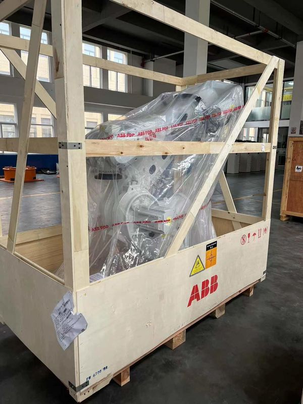 NUEVA ABB IRB 4600-60 / 2.05 M2004 Piezas de carga, Mejora de manipulación de maquinaria 60 kg Carga útil