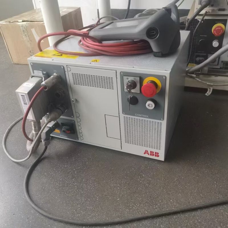 ABB IRB 1200 (5/0.9) Robot para el manejo de piezas, pulido, medición, montaje de piezas