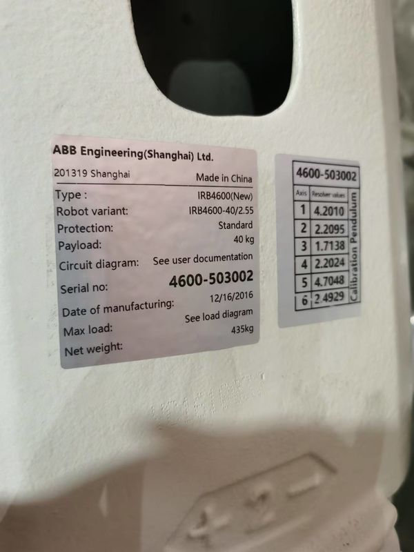 ABB IRB 4600-40/2.05 IP67 de 6 ejes 40 kg de carga útil media ABB Robot para aplicaciones de desbaste y recogida y colocación de máquinas.