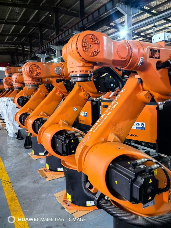 Controlador KRC4 incluido Robots KUKA usados KR60-3 60kg Carga útil 2033mm Alcance para carga Manejo Corte y montaje