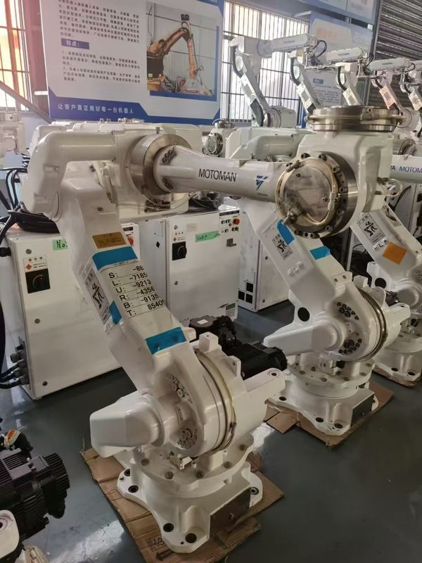 Alcance de trabajo 1904 mm Brazo de control de automóvil optimizado para 0-45 grados centígrados Entorno operativo que proporciona control y seguridad de la suspensión