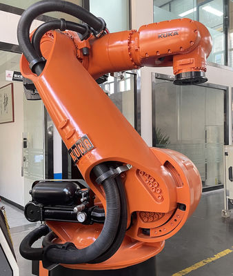 Segundo robot colaborativo industrial de la soldadura por puntos de los robots KR360 de la mano KUKA