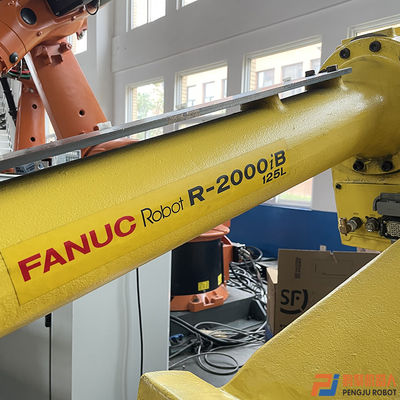 Mano usada FANUC 2000iB 125L de los robots segundos de la soldadura por puntos FANUC