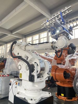 Segunda mano Yaskawa robot de dirección y que empalieta seis AXIS multifuncional de CR165