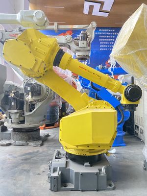 Hachas usadas del robot 6 de FANUC M-710iC/70 para la instalación de tierra