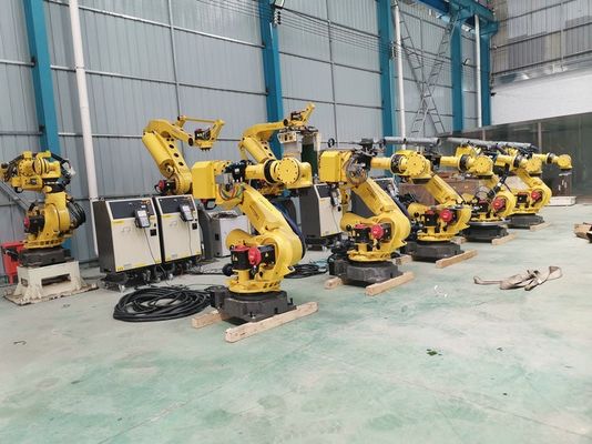 FANUC Robot de soldadura por arco 165Kg Controlador de carga útil RJ3iB para carga y descarga