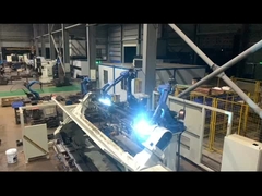 FANUC utilizó los robots industriales que manejaban el robot FANUC M-900iA/260L de la soldadura por puntos