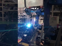 Robot de pintura usado de MOTOMAN Yaskawa que suelda con autógena manejando empaletar