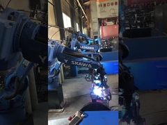 Robot de pintura usado de MOTOMAN Yaskawa que suelda con autógena manejando empaletar