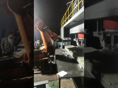 La vertical utilizó 6 el robot de pintura de Yaskawa MS165 del robot de AXIS